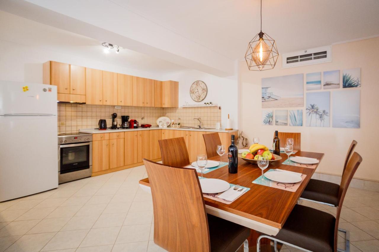 Valeroso Apartment Xirokastellon Екстер'єр фото